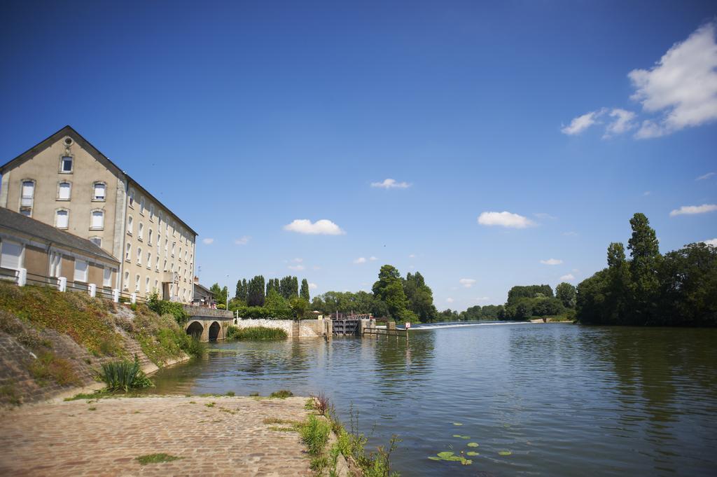 Les Ondines Hotel Les Hauts-d'Anjou Exterior foto